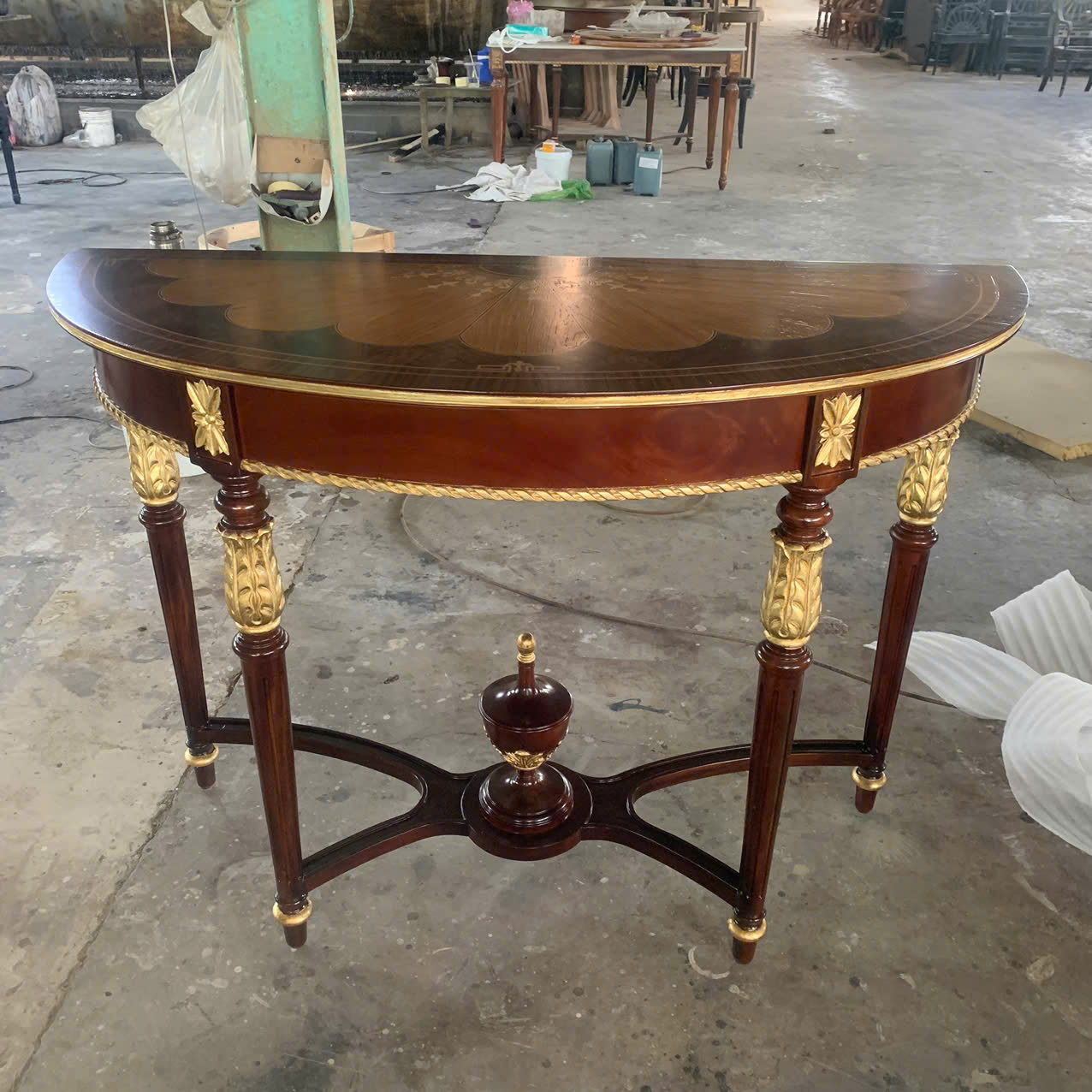 BÀN CONSOLE LOUIS 16 HÌNH BÁN NGUYỆT